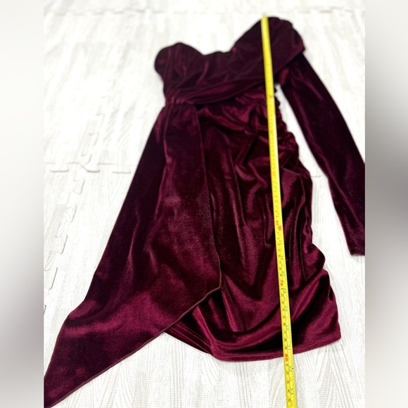 Lucy In The Sky Velour Long Sleeve Mini Dress - Picture 6 of 8